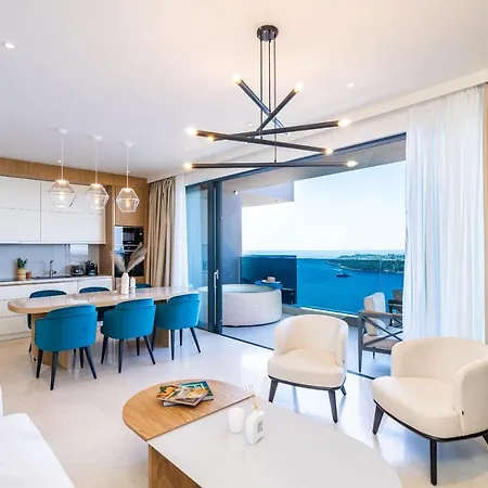 아파트 Luxury 2 Bd Ika Marie - Old Town With Jacuzzi And Parking