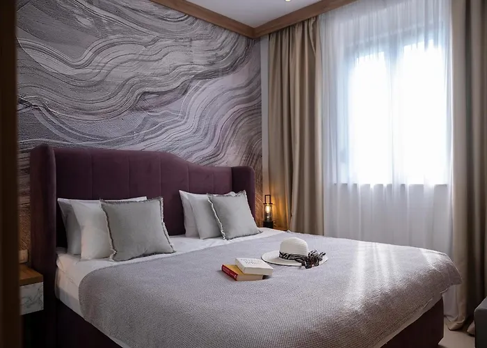 Luxury 2 Bd Ika Marie - Old Town With Jacuzzi And Parking Appartement