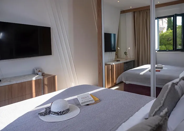Luxury 2 Bd Ika Marie - Old Town With Jacuzzi And Parking Appartement Dubrovnik