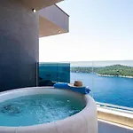 Luxury 2 Bd Ika Marie - Old Town With Jacuzzi&parking Dubrownik