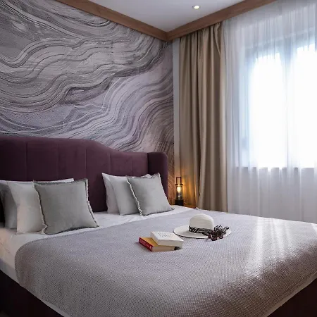 Luxury 2 Bd Ika Marie - Old Town With Jacuzzi And Parking Apartman